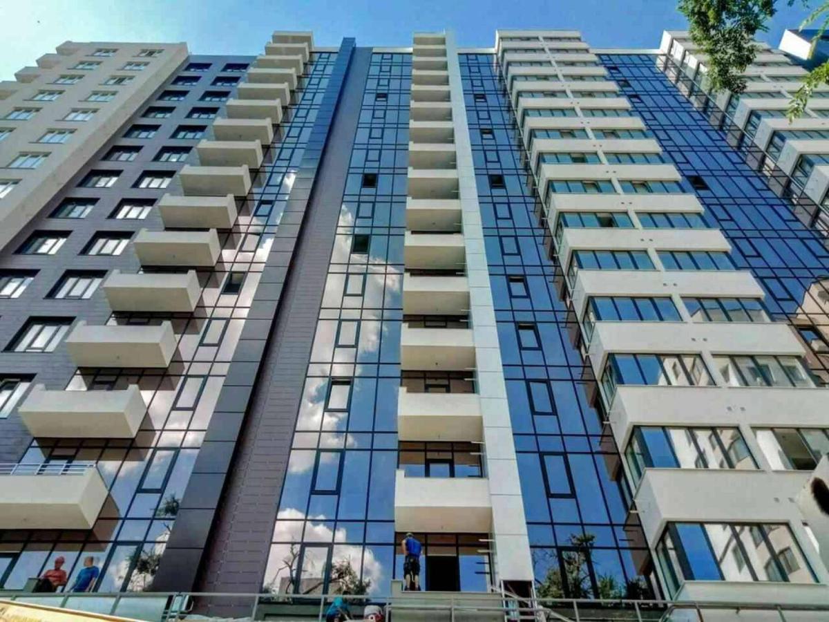 Sky House Central Apartment Chisinau Exterior photo